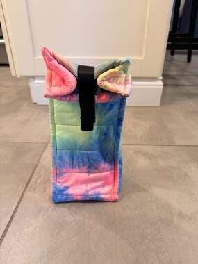 Tie Dye Quilted Roll-Top Lunch Bag